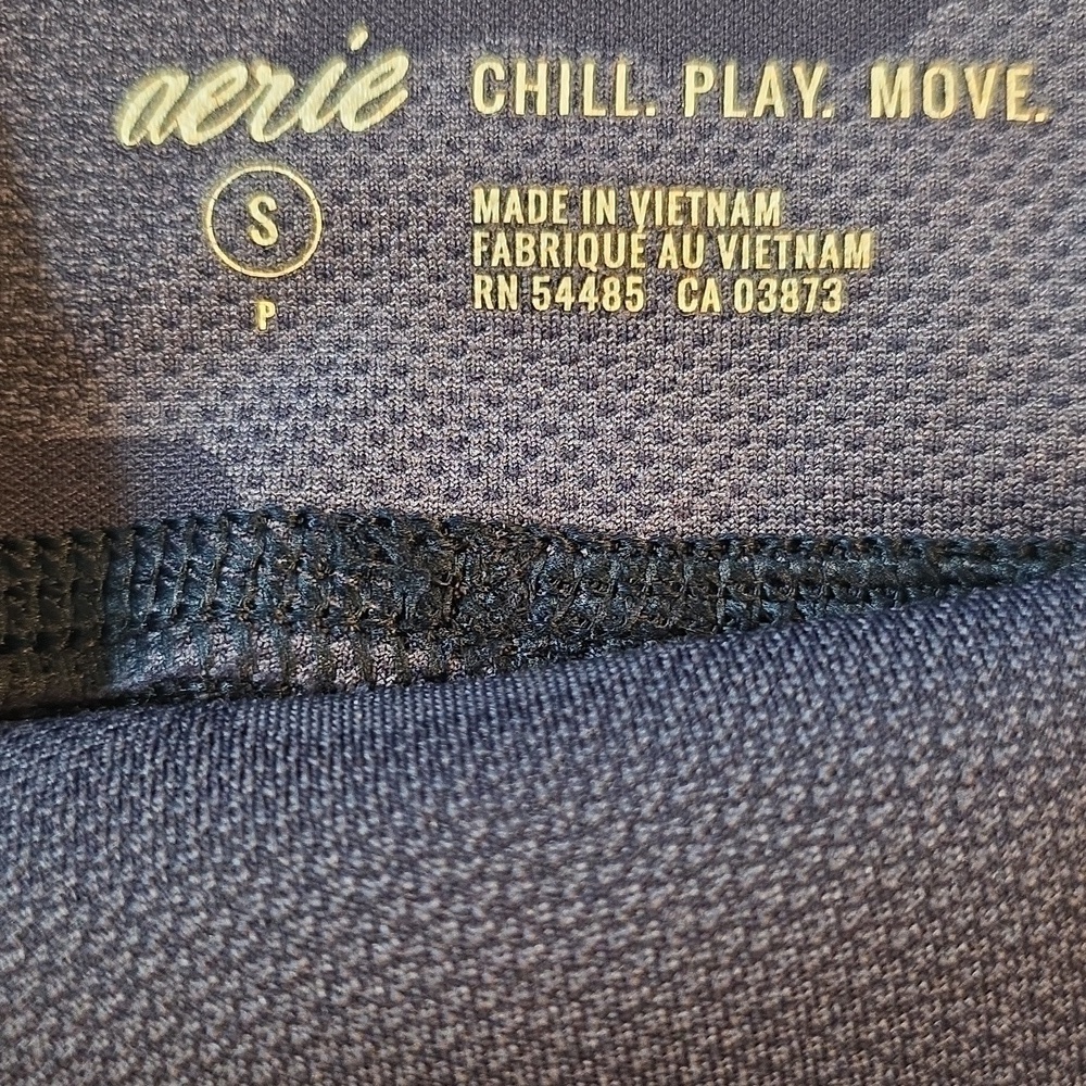 Aerie  Navy Camouflage Workout Leggings. Size S - Picture 3 of 4